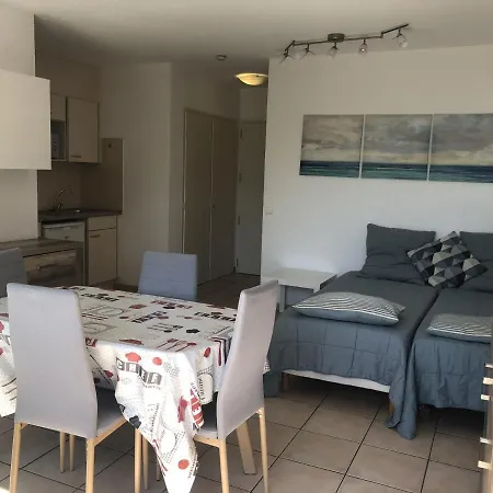 شقة Climat. Avec Balcon Proche Et Commerces, Wi-fi Gratuit - Fr-1-466a-27 *